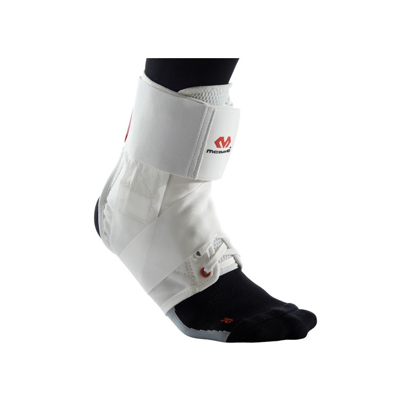 Mcdavid ankle brace covered laces blanco