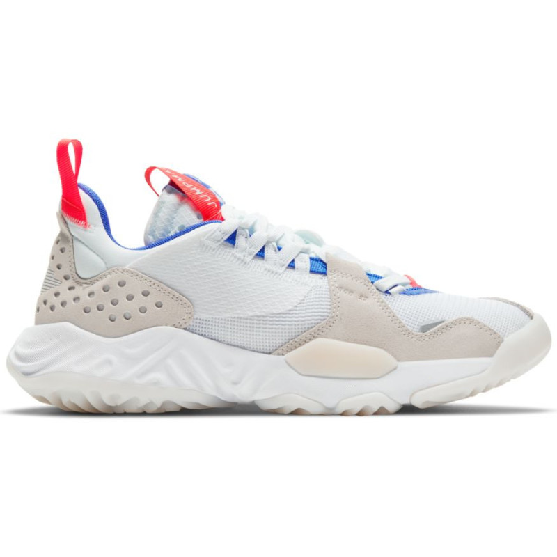 Women's Jordan Delta white