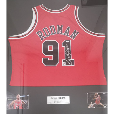 Maillot NBA Dennis Rodman Chicago Bulls signé et authentifié Rouge