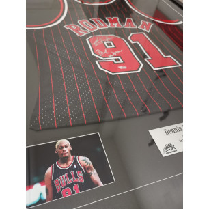 NBA Jersey Dennis Rodman Chicago Bulls signed and authenticated Black