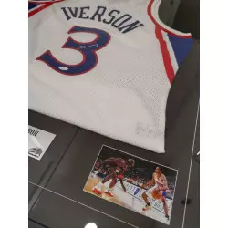 Maillot NBA Allen Iverson Philadelphia 76ers signé and authentifié Blanc