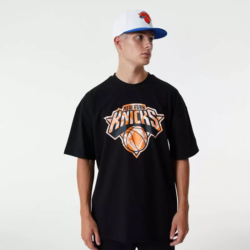 T-shirt NBA New York Knicks New Era Infill Logo Oversize Negro