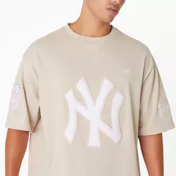 T-shirt MLB New York Yankees New Era World Series Patch Oversize beige