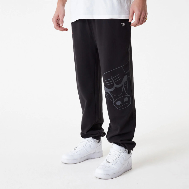 New Era Logo Jogger NBA Chicago Bulls Black