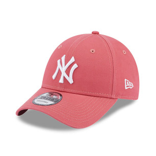 New Era League Essential 9Forty hat MLB New York Yankees Pink