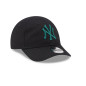 Kid's New Era League Essential 9Forty hat MLB New York Yankees Black