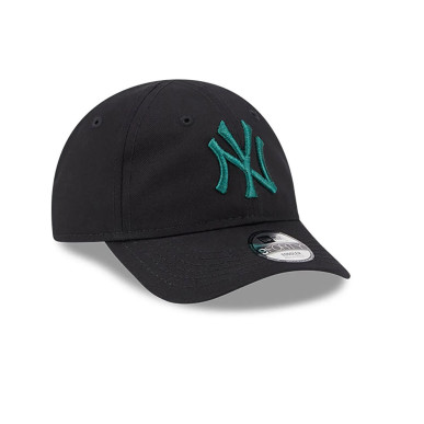 Kid's New Era League Essential 9Forty hat MLB New York Yankees Black