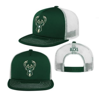 Boy's Outerstuff Front Trucker hat NBA Milwaukee Bucks Green