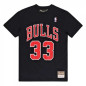 T-Shirt NBA Scottie Pippen Chicago Bulls Mitchell & Ness Name and number noir T-Shirt NBA Scottie Pippen Chicago Bulls Mitchell & Ness Name and number noir