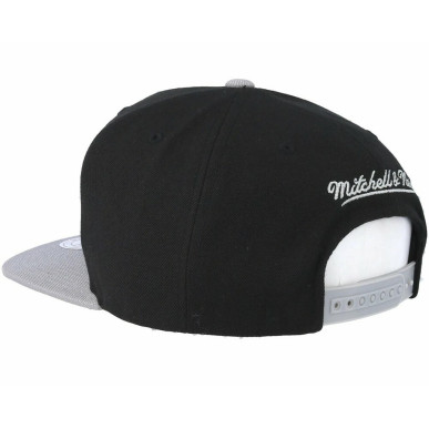 Mitchell & Ness Fused Satin Cap NBA San Antonio Spurs Black