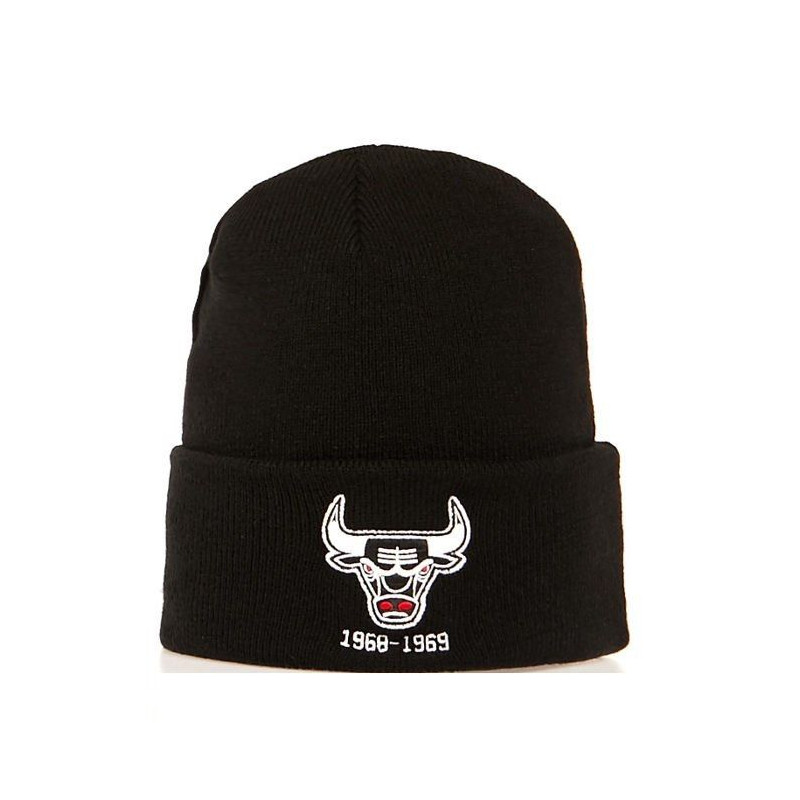 Bonnet NBA Chicago Bulls Mitchell & Ness Team Logo cuff Knit Noir Bonnet NBA Chicago Bulls Mitchell & Ness Team Logo cuff Knit Noir