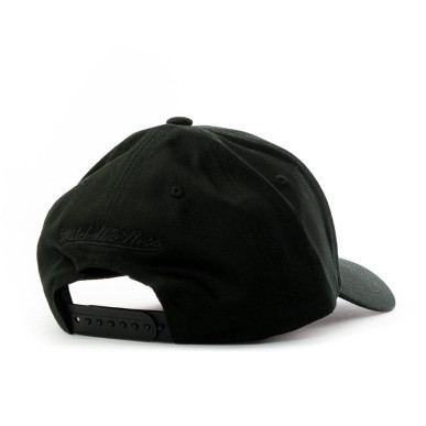 Mitchell & ness Team logo Low pro SNapback Cap NBA New York Knicks Black
