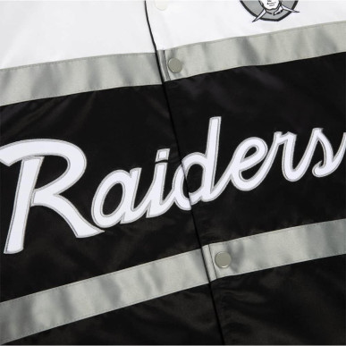 Chaqueta NFL Las Vegas Raiders Mitchell & Ness Special Script Heavyweight Satin Negro