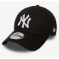 New Era League Essential 39THIRTY Cap MLB New York Yankees Black white logo