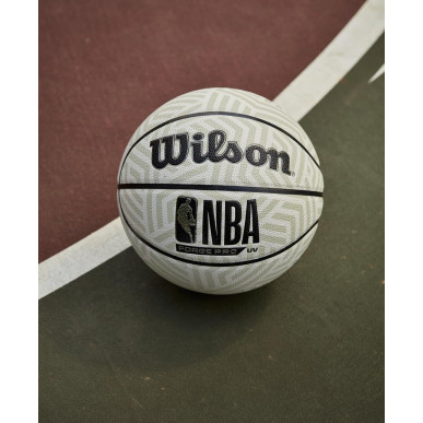 Ballon de Basketball Wilson NBA Forge Pro UV