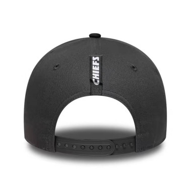 Gorra NFL Kansas City Chiefs New Era E-Frame 9FORTY Gris